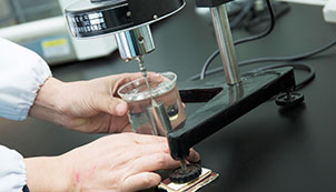 歐泉生化-進(jìn)口技術(shù)，國(guó)家標(biāo)準(zhǔn)保障產(chǎn)品穩(wěn)定性